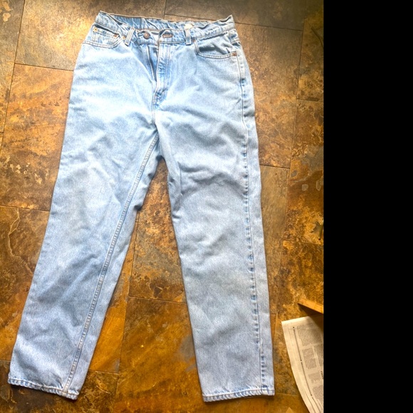 Denim - Vintage Levi’s Mom Jean scallop waist thick denim